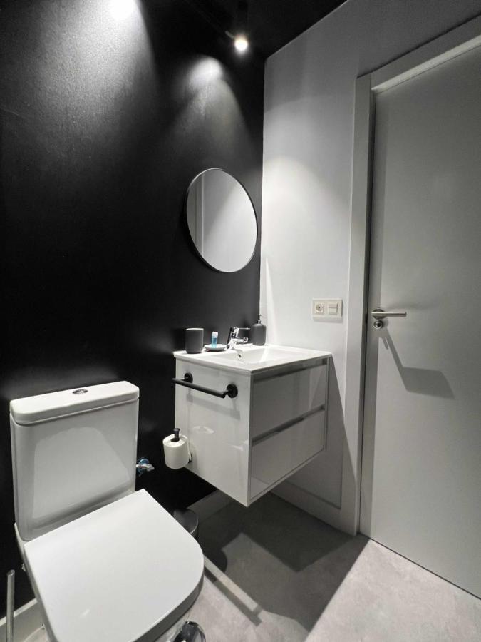 말라가 Fiesta Cama Individual Modern & Luxury 아파트 외부 사진