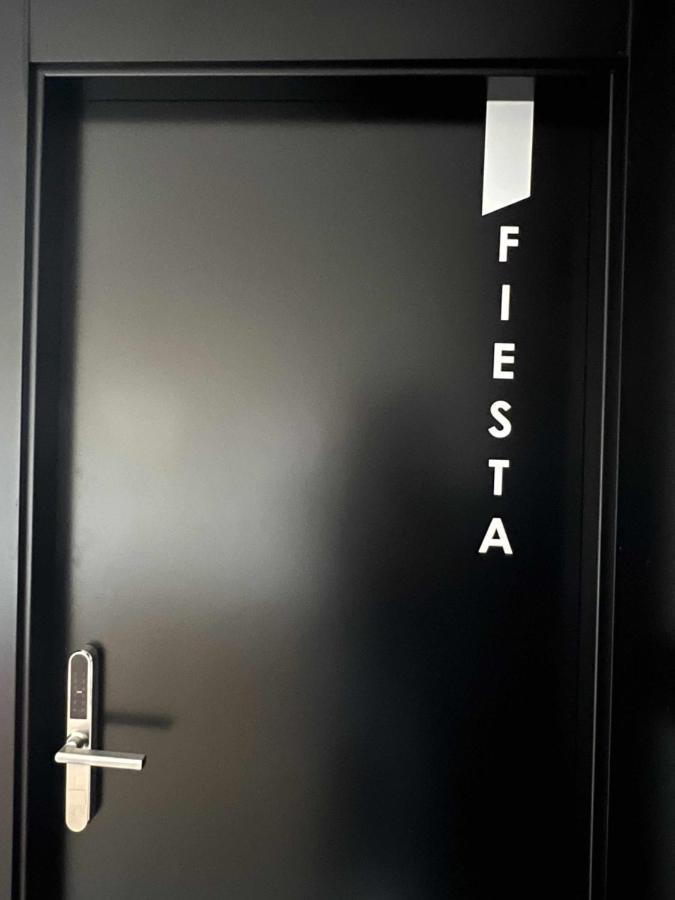 말라가 Fiesta Cama Individual Modern & Luxury 아파트 외부 사진